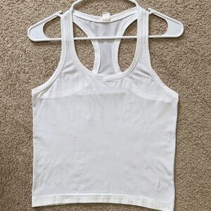 Lululemon Swiftly White Sz6